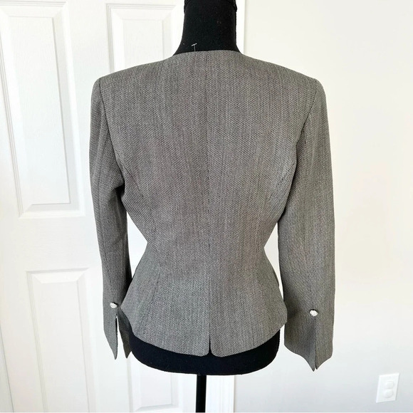 Korea Emoda  Wool Blend Fit Flare Blazer - Picture 3 of 15